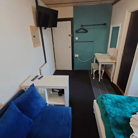 Harriette's Guest house *