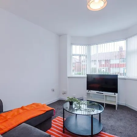 Penrose House-cozy Comfy Retreat * Blackpool