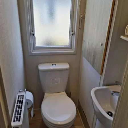 Buckingham Breeze Haven Caravan Hire Marton Mere *