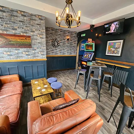 Rendezvous Bar & - Adults Only *