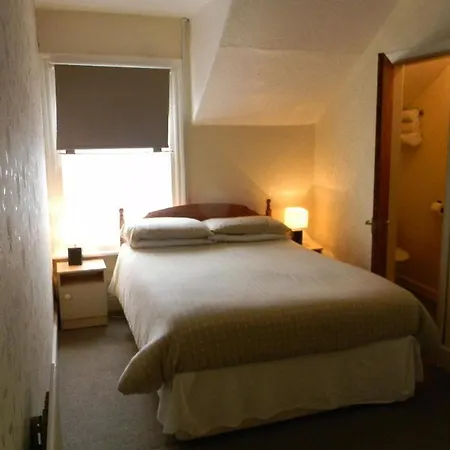 Dora 3* Blackpool