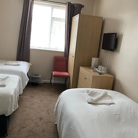 The Arncliff Hotel