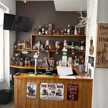 The Inglewood *adults Only* Hotel