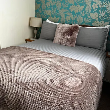 The Inglewood *adults Only* Hotel