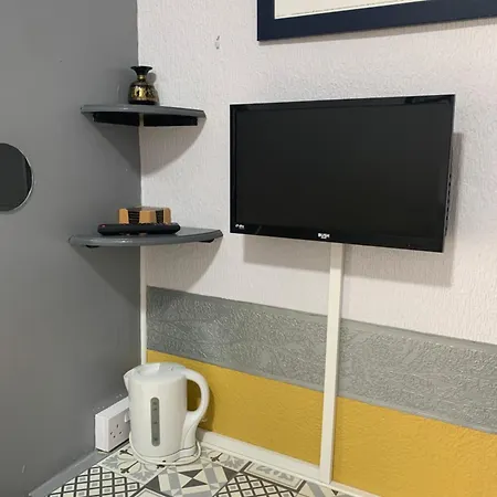 Hornby Villa- 4star B&b-couples & Families Only 4* בלקפול
