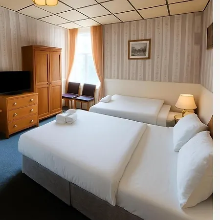 Hotell St Elmo 3*