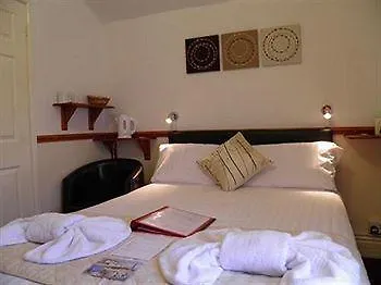 호텔 Lynbar 4*