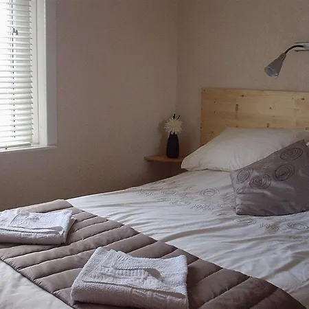 Bed & Breakfast The Falcon 3*