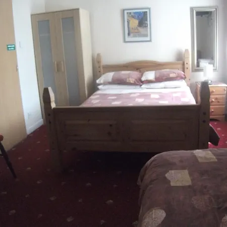 Bronte House Bed & Breakfast 3*