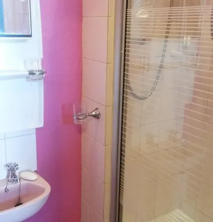 Summerville Bed & Breakfast Blackpool