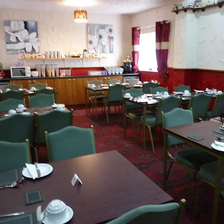 Hilbre Hotel 2*