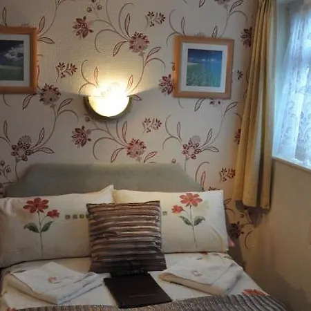 The Libra - Adults Only With Carpark 3*