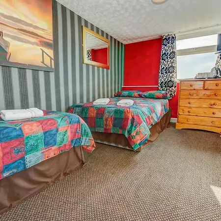 New Promenade Pensjonat 2*