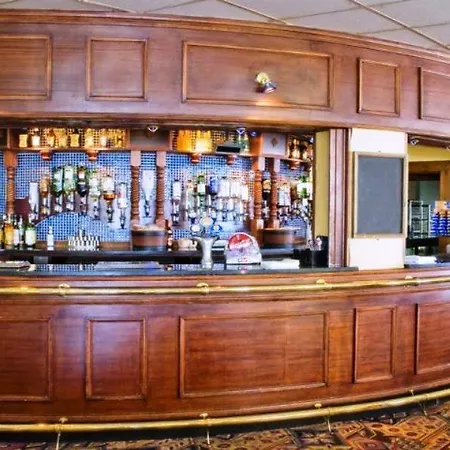 Norbreck Castle & 3* Blackpool