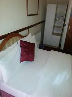Bed & Breakfast Lynwood 3*