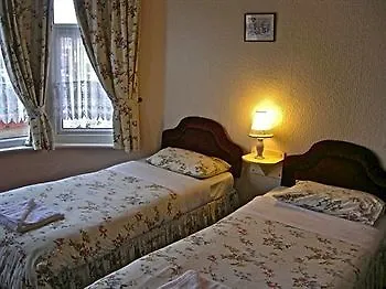 The Beaucliffe Bed & Breakfast Blackpool