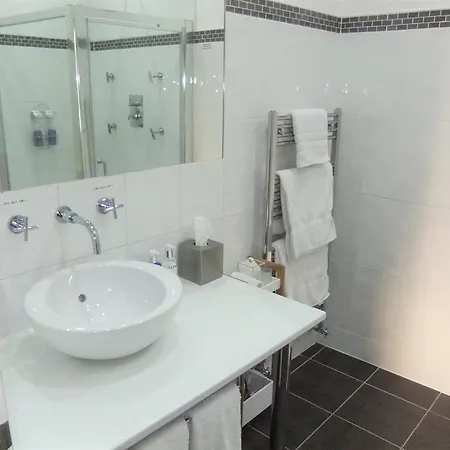 Bed & Breakfast Fourrooms Blackpool