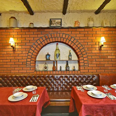 Hotel Royal Oakwell 3*