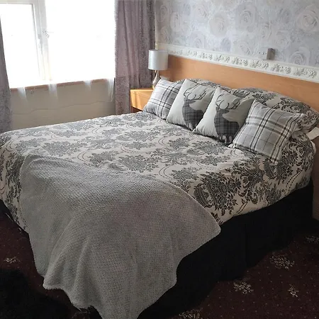 The Golden Sands 4*