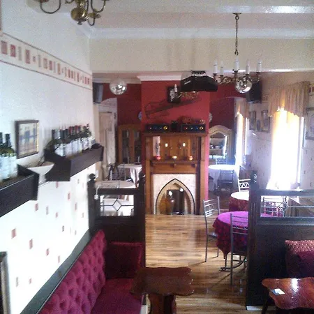 The Hatton מלון 3*