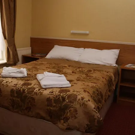 Alviston Hotel 3*