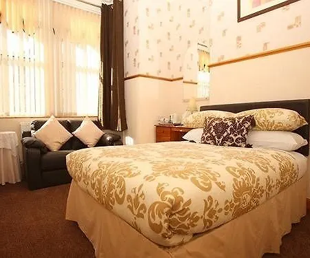 Valentine Over 21 Adult Couples Only 黑潭