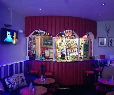 Bed & Breakfast Westbourne House 3*