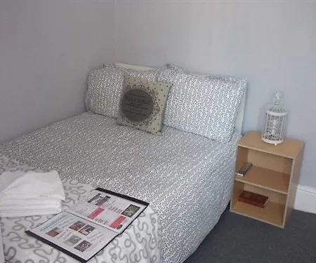 Bed & Breakfast Westbourne House 3*