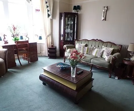 The Grosvenor View - 3*