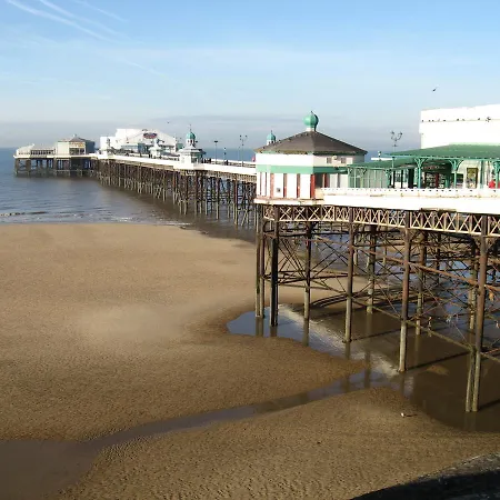 Hornby House 3* Blackpool