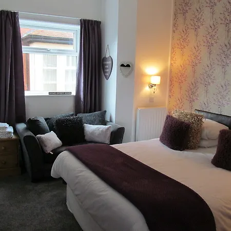 The Fylde 4* Blackpool
