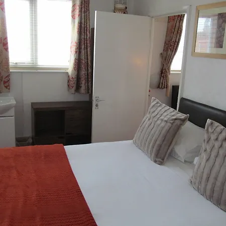 The Fylde 4* Blackpool