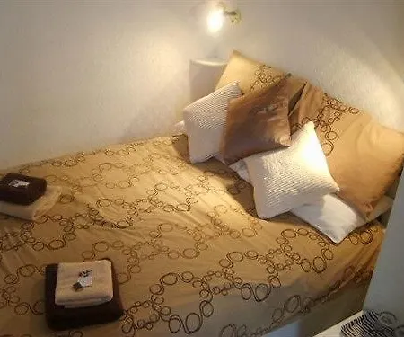 Guest house Melrose 3*