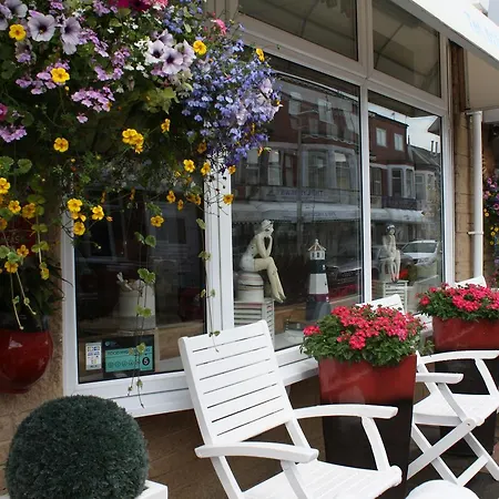 Vendégház By The Seaside 4*