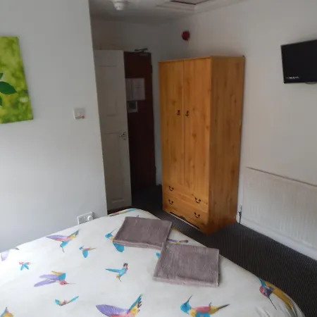 Llanryan 3* Blackpool