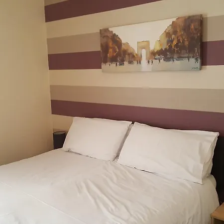 Langroyd Guest house 3*