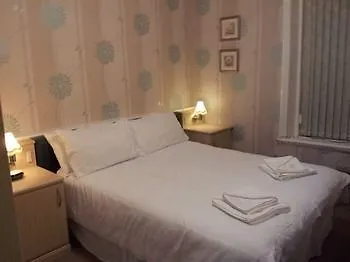 La Tour Hotel