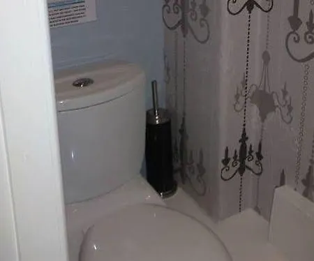 Westbourne House Bed & Breakfast 3*