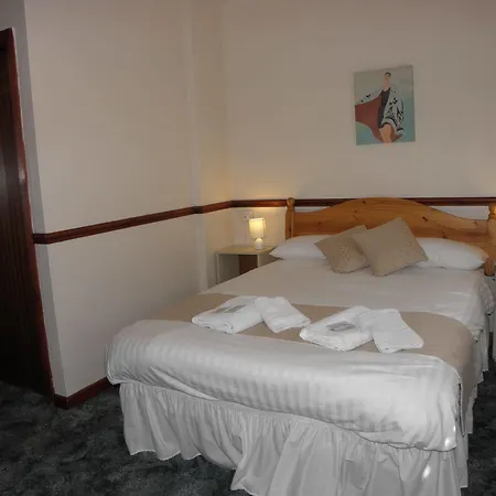 Bed & Breakfast Mars Seaview By Oyo 3*
