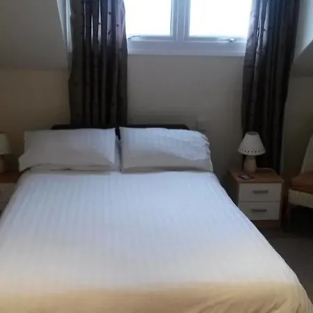 Ash - Hotel Blackpool