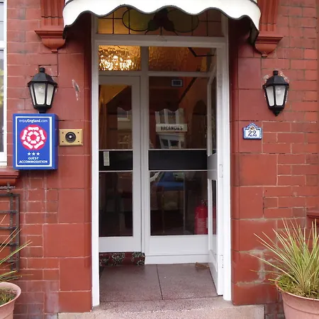 The Beaucliffe Bed & Breakfast 3*