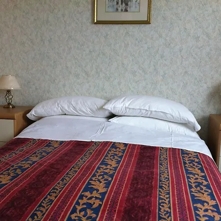 Howard 2* Blackpool