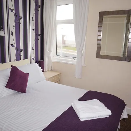 Ocean Bay 3* Blackpool