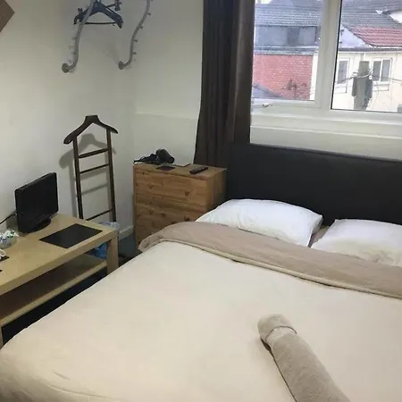 Old Bed & Breakfast