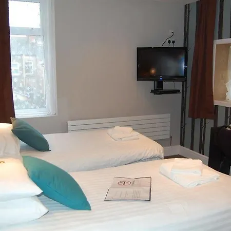 The Dragonfly Oda ve Kahvaltı 4*