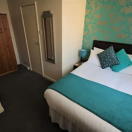 The Inglewood *adults Only* Otel