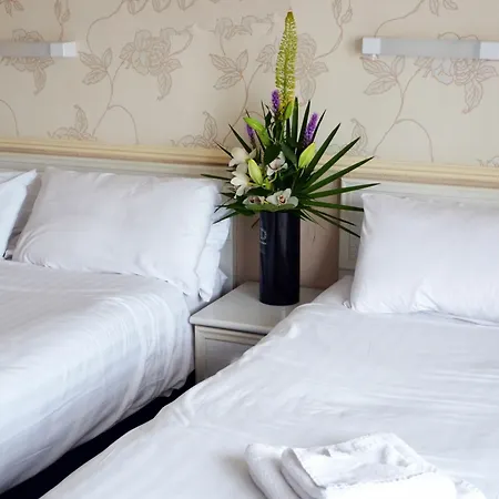 Hotel Lyndene Blackpool