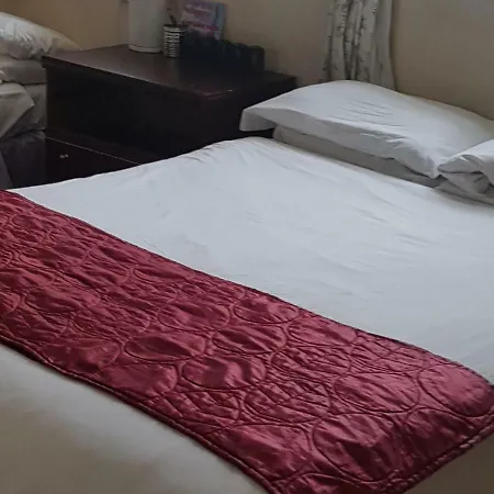 Pleasure By The Beach. Hotel