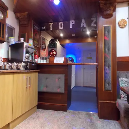 Topaz Guest house