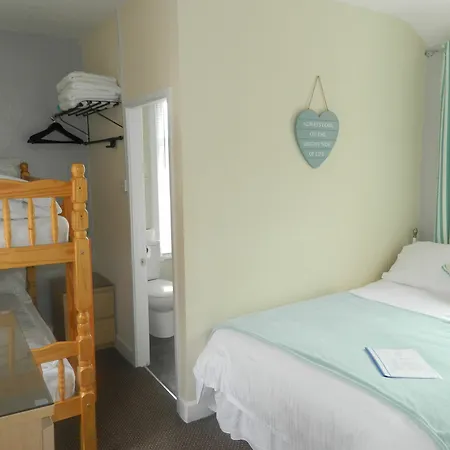 Ocean Bay 3*